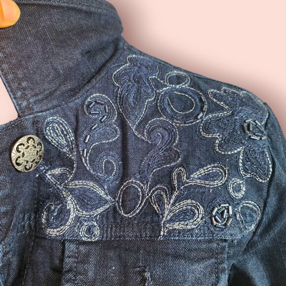 Chico's Platinum Dark Wash Denim Jacket embroidered beaded boho country western - Picture 4 of 9